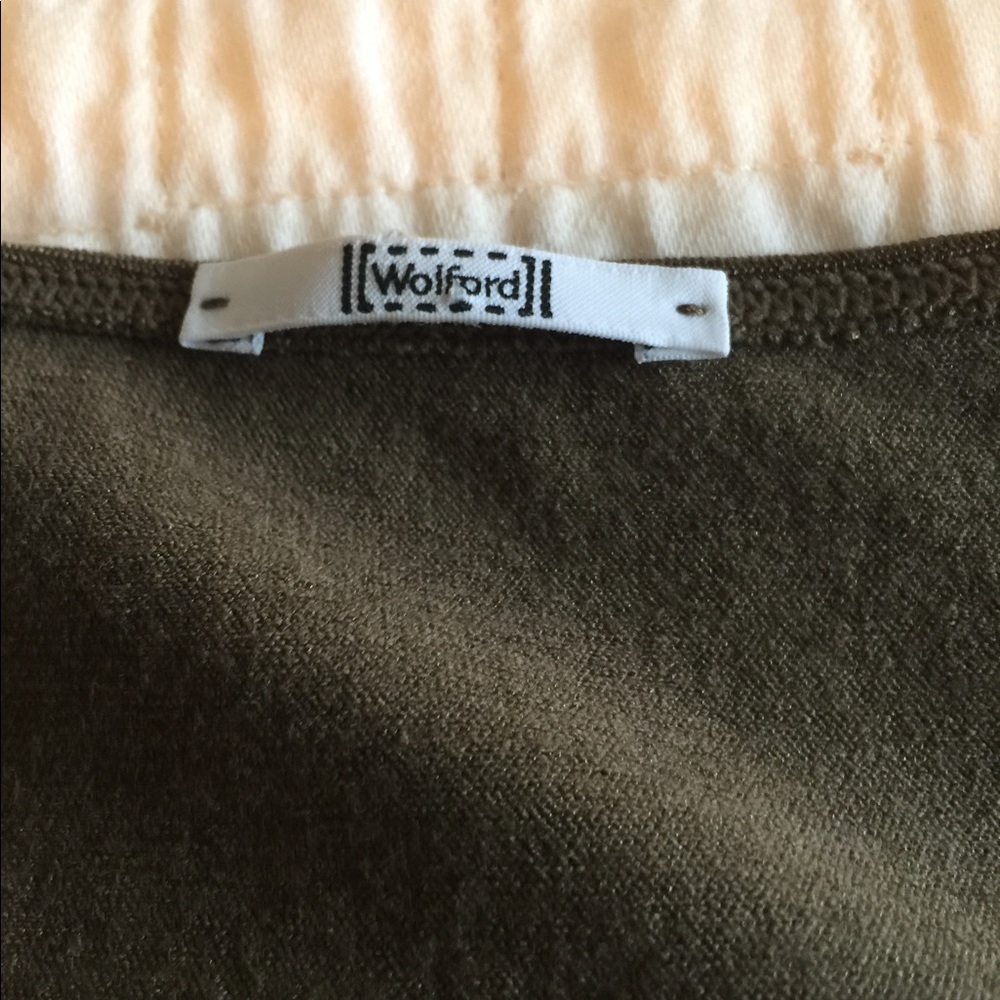 EUC Wolford bronze metallic body thong - Picture 5 of 14